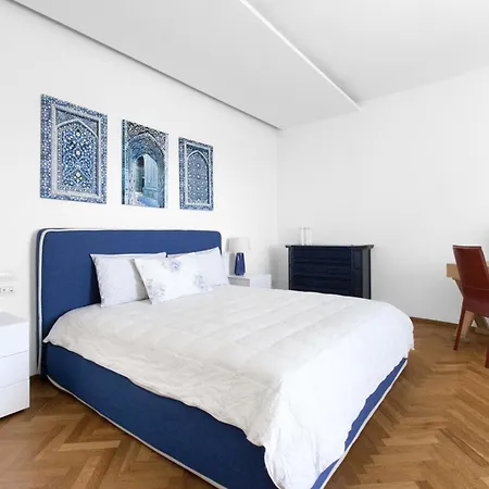 - Hermes Villa Sant'Agata sui due Golfi
