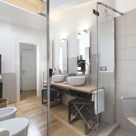 - Hermes Villa