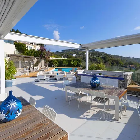 Villa - Hermes