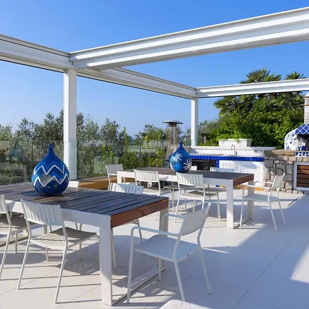 - Hermes Villa *